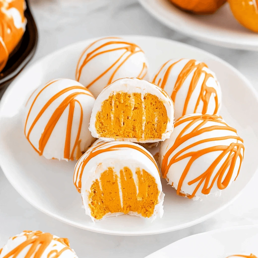 No-Bake-Pumpkin-Cheesecake-Balls-1